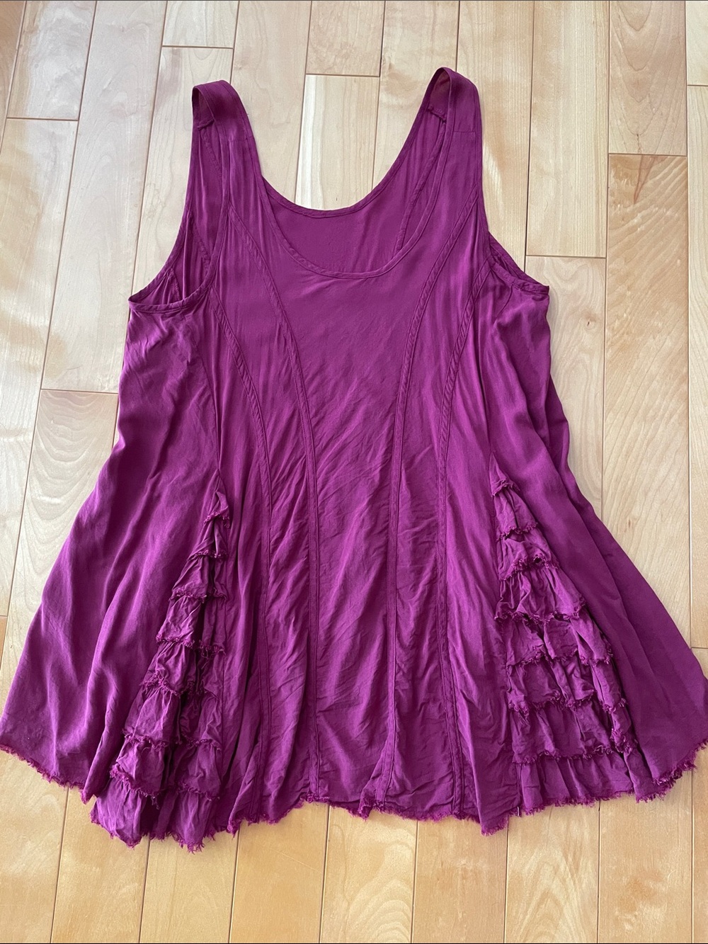 S. FREE PEOPLE  Boho Plum Ruffled Sleeveless Tank Top